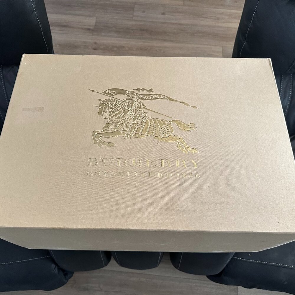 authentic Burberry luxury shoe box featuring the iconic Burberry knight logo
